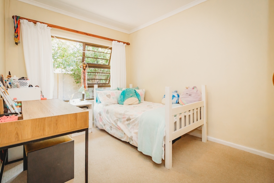 3 Bedroom Property for Sale in Heatherlands Western Cape